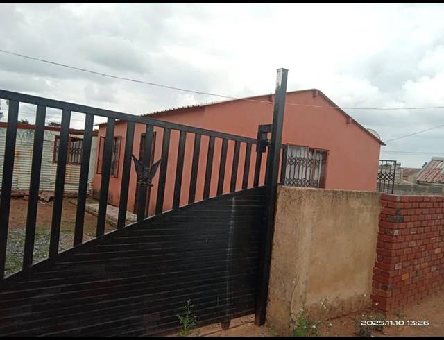 2 BEDROOM HOUSE FOR SALE IN DUDUZA